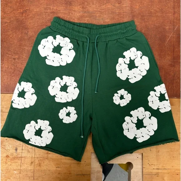 パンツ Denim Tears / Cotton Wreath Shorts DENIM TEARS COTTON WREATH SHORTS - Spyder｜セレクトショップ